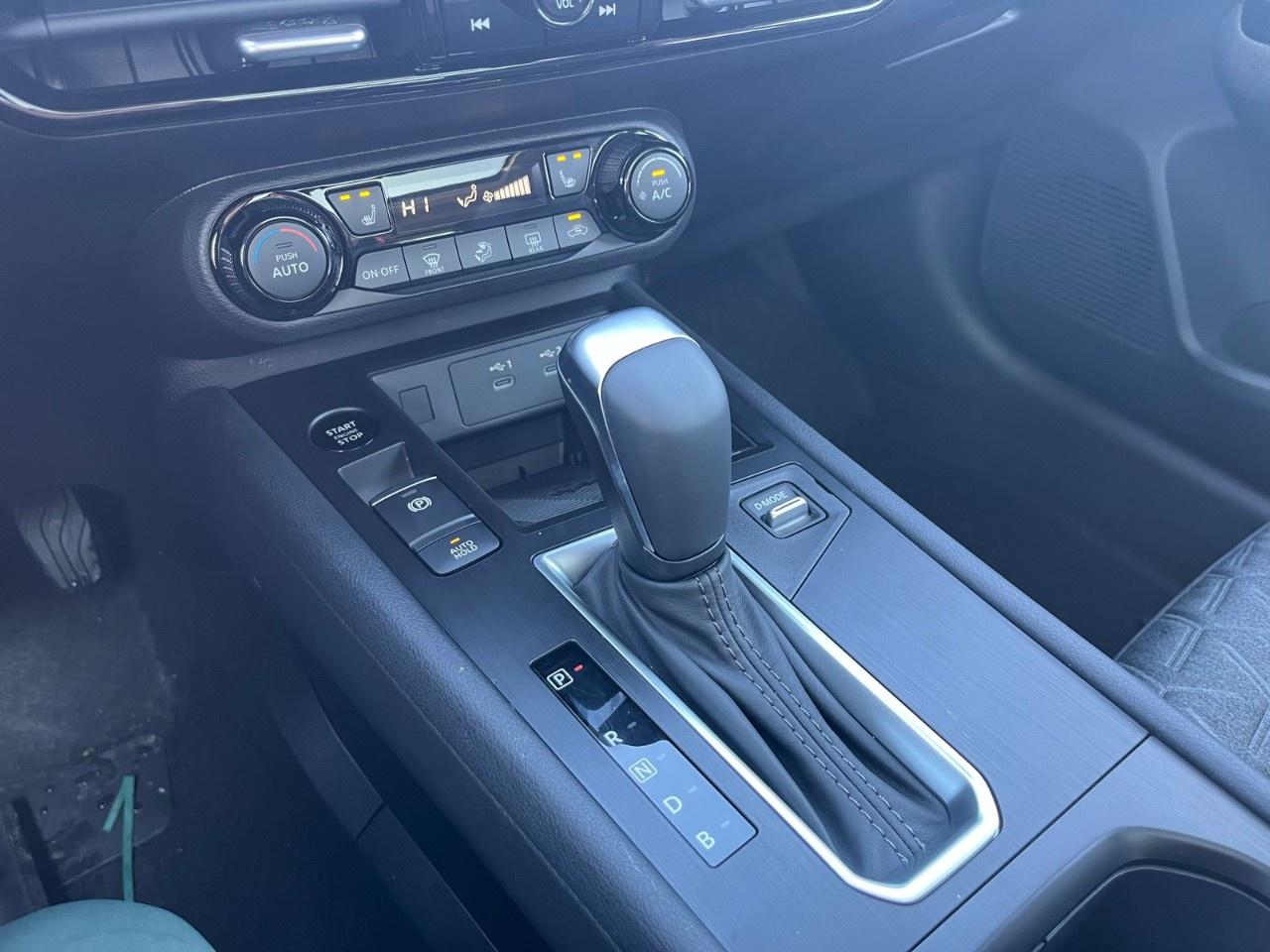 2026 Nissan Kicks SV AWD Photo