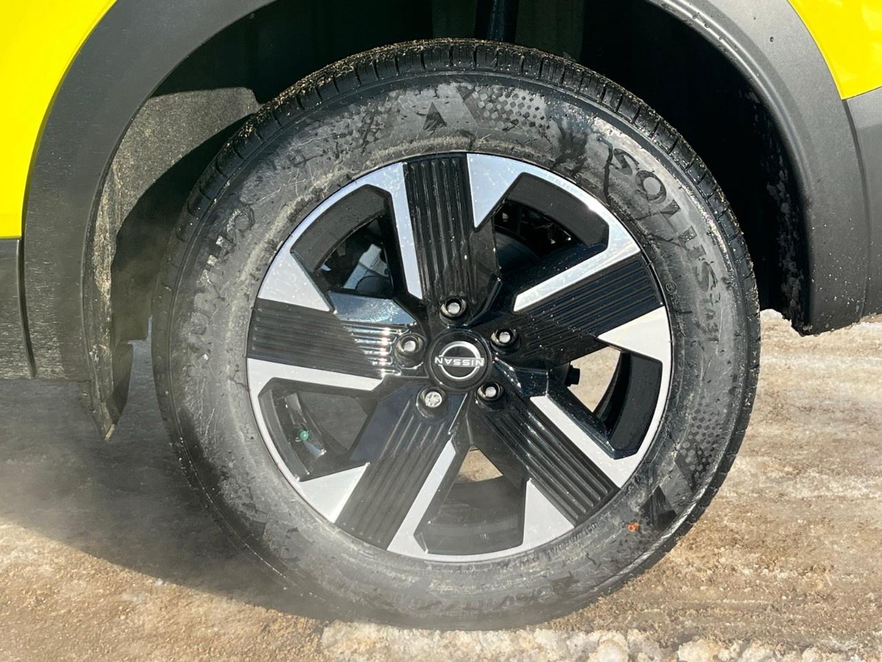 2026 Nissan Kicks SV AWD Photo