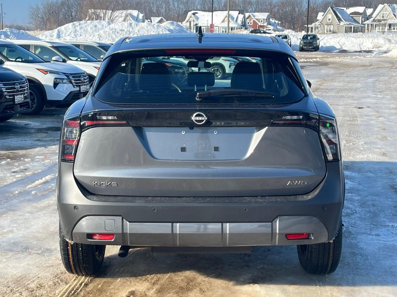 2026 Nissan Kicks S AWD Photo