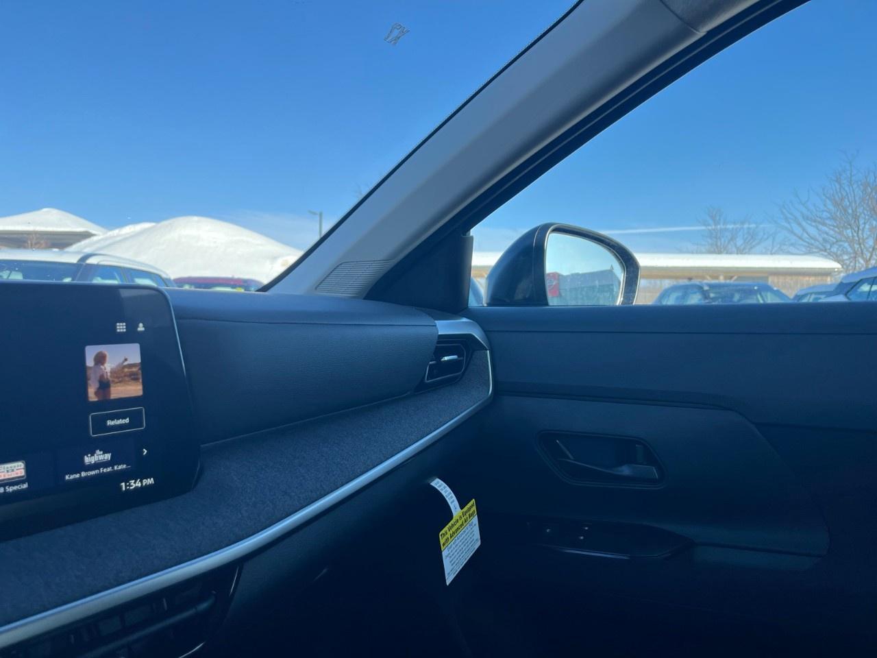 2026 Nissan Kicks S AWD Photo