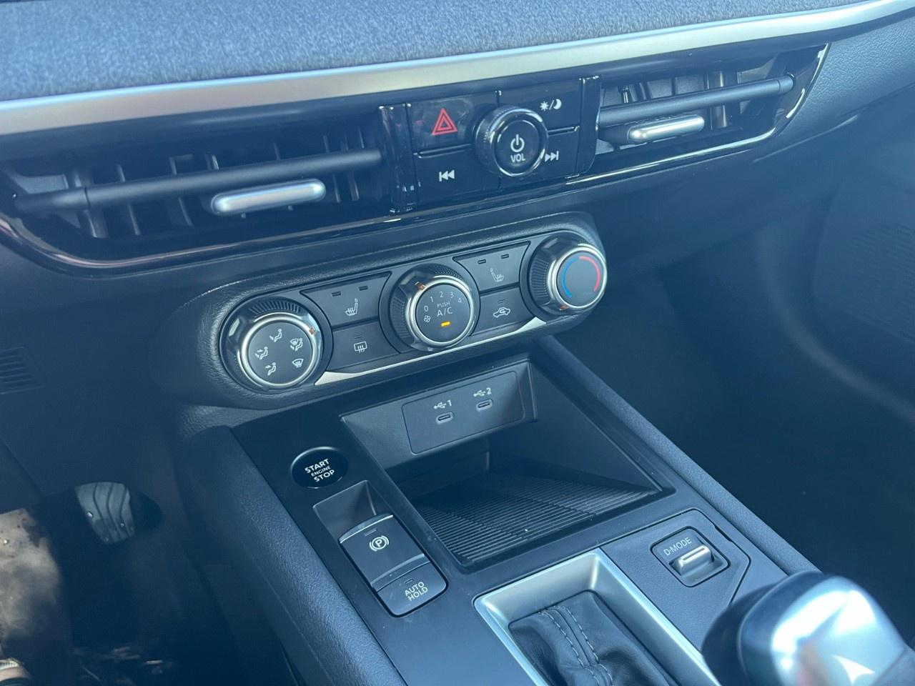 2026 Nissan Kicks S AWD Photo