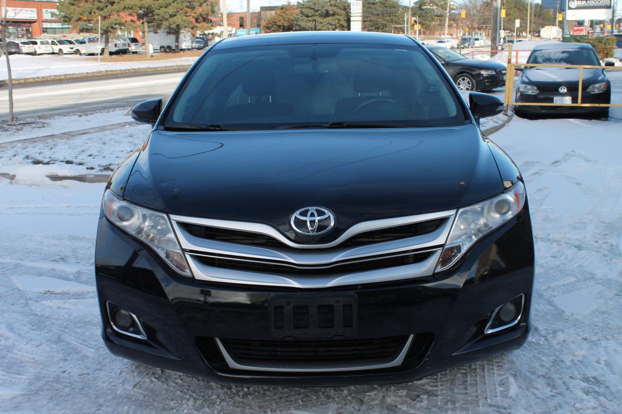 2016 Toyota Venza XLE Photo