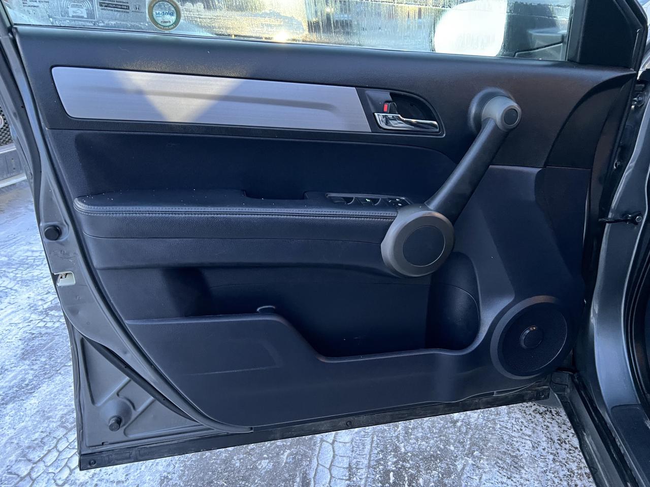 2010 Honda CR-V EX-L WITH NAVIGATION Photo