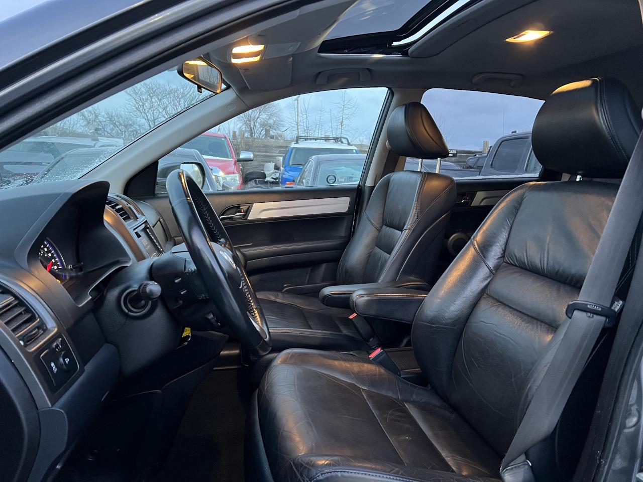 2010 Honda CR-V EX-L WITH NAVIGATION Photo