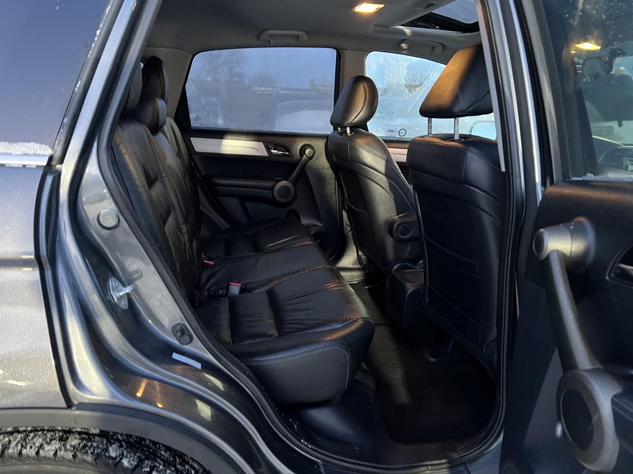 2010 Honda CR-V EX-L WITH NAVIGATION Photo