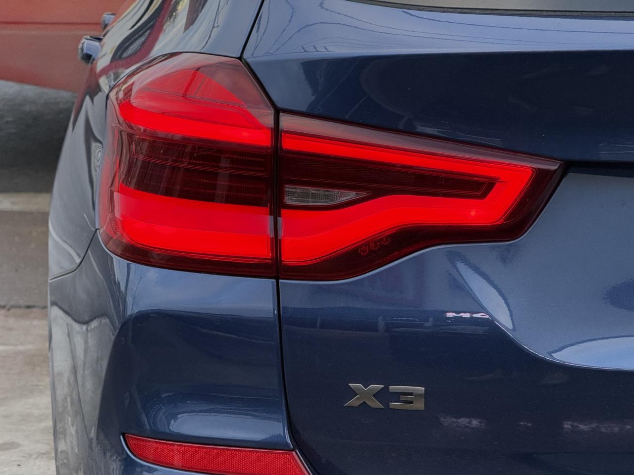 2018 BMW X3 M40i | PANO | NAVI | CARPLAY | LOADED Photo