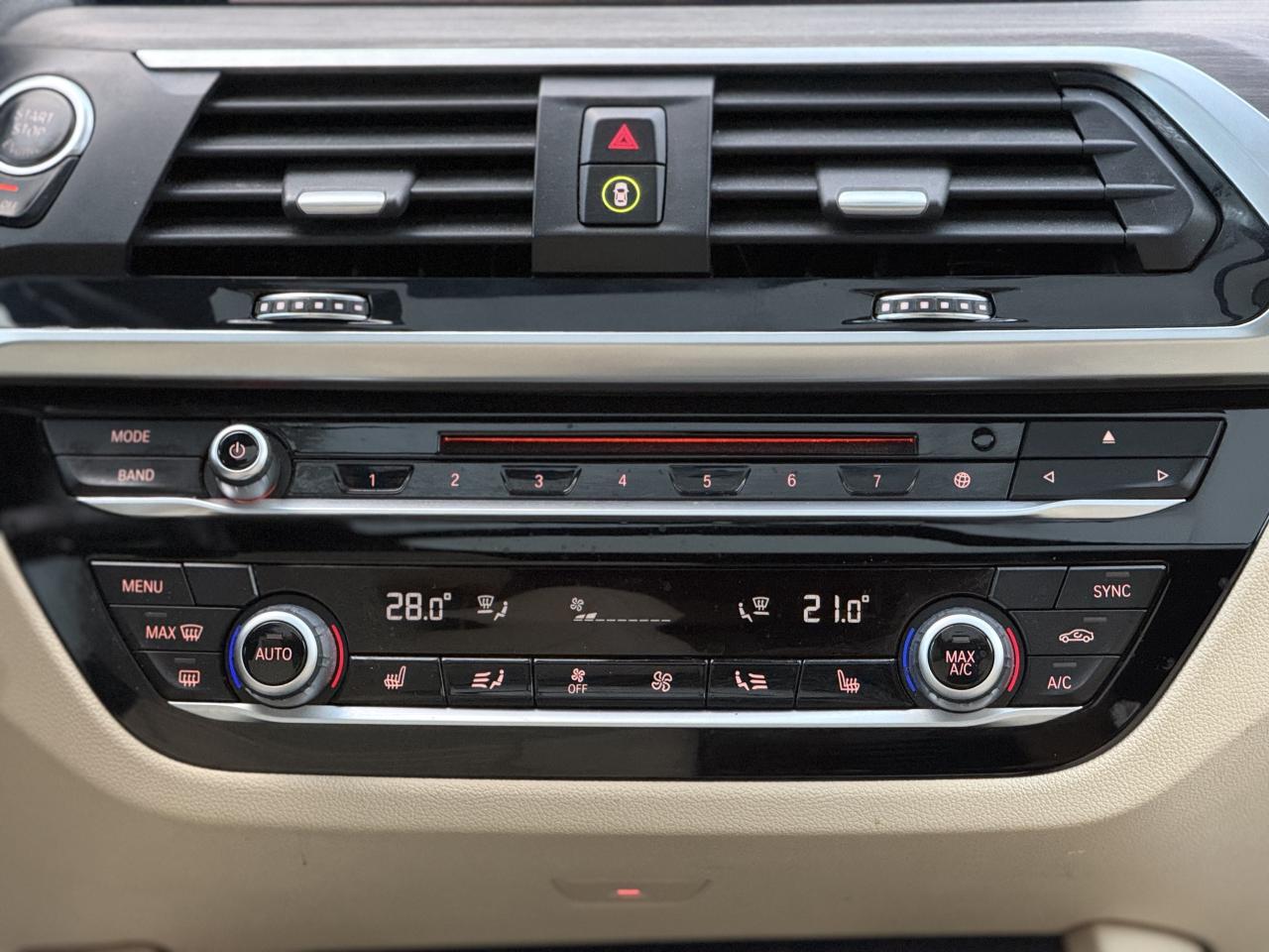 2018 BMW X3 M40i | PANO | NAVI | CARPLAY | LOADED Photo