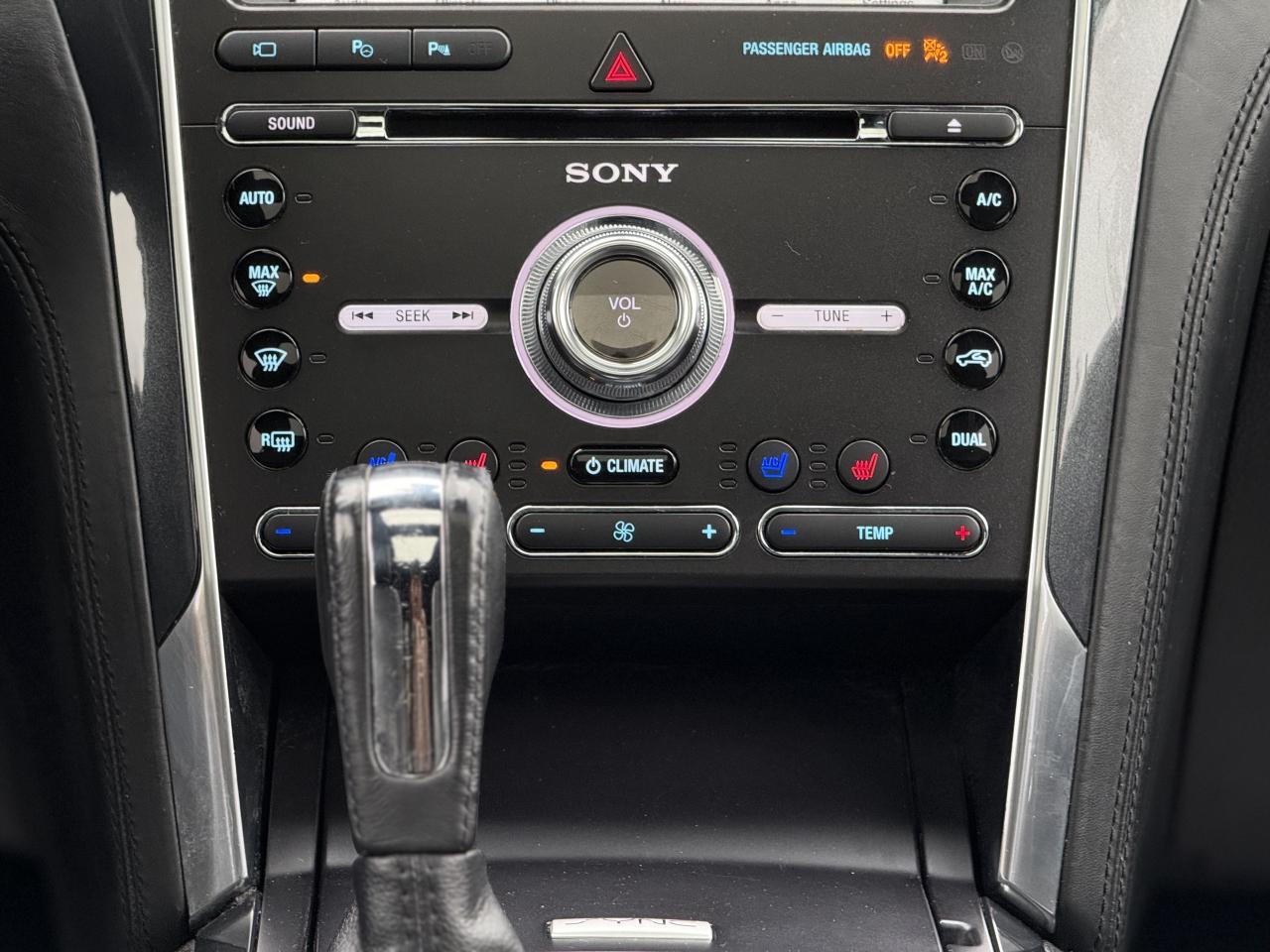 2018 Ford Explorer PLATINUM | PANO | 7 SEATER | Photo