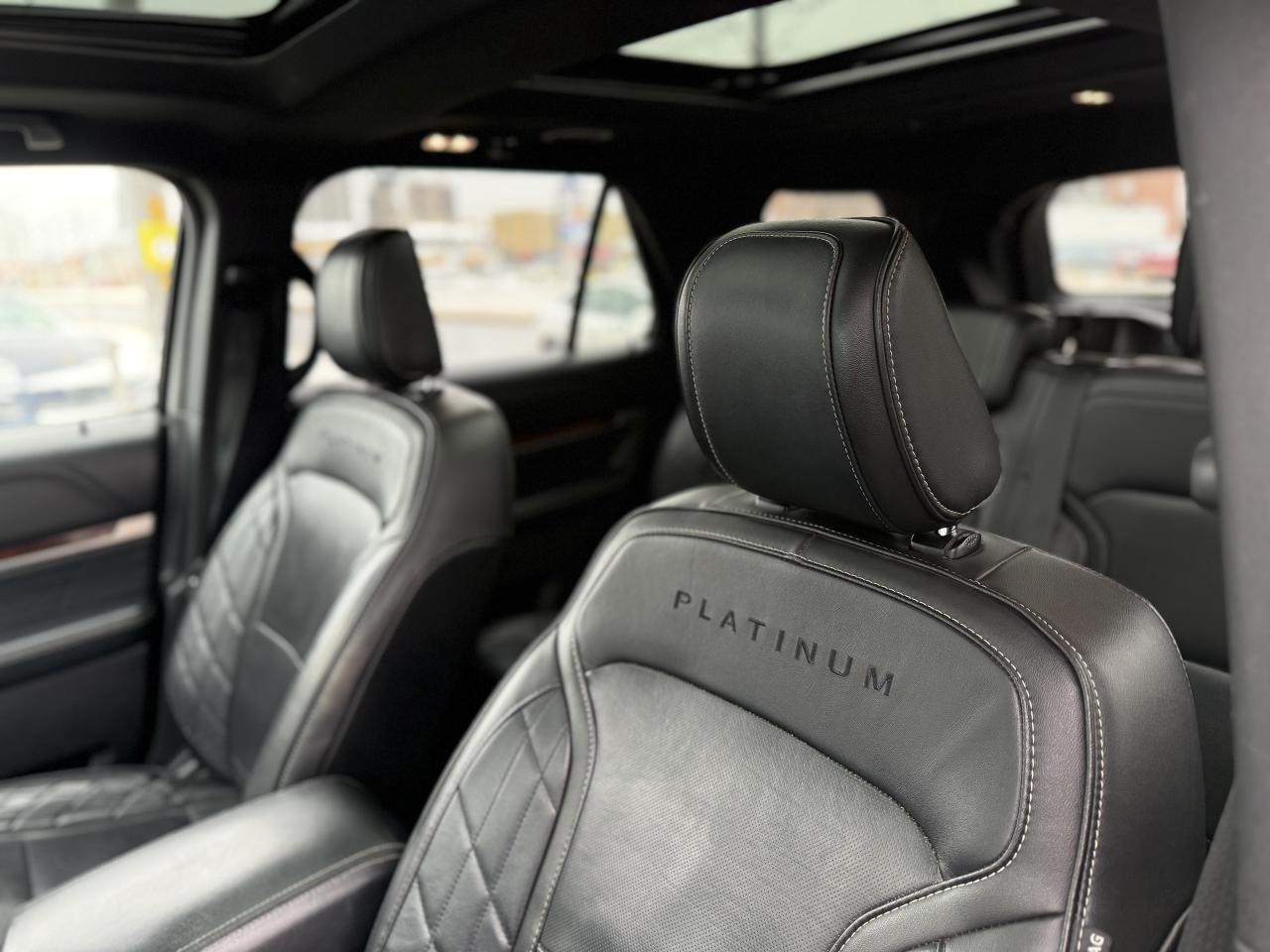 2018 Ford Explorer PLATINUM | PANO | 7 SEATER | Photo