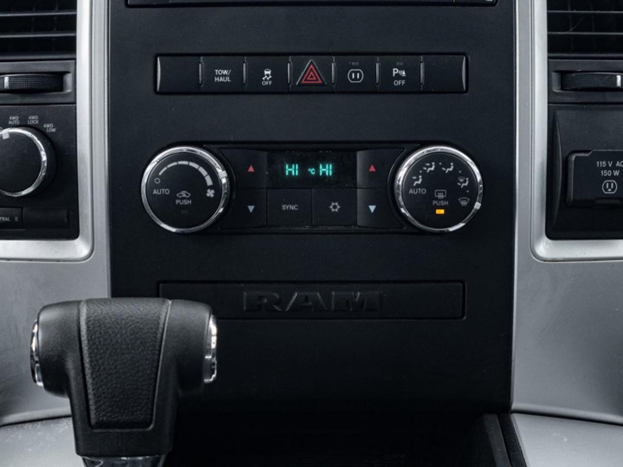 2012 RAM 1500 SPORT Photo