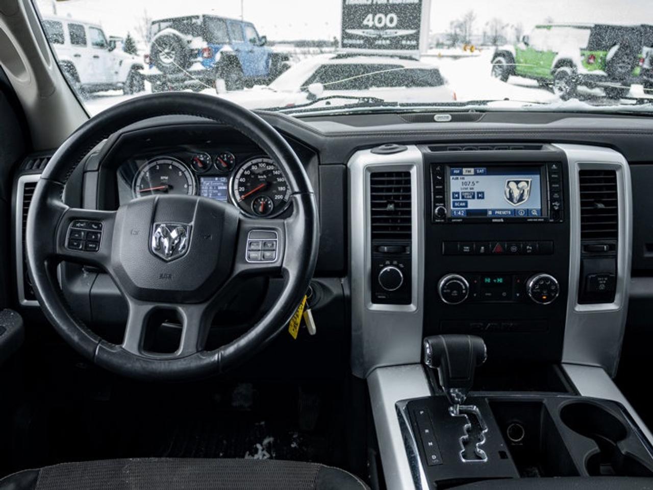 2012 RAM 1500 SPORT Photo2