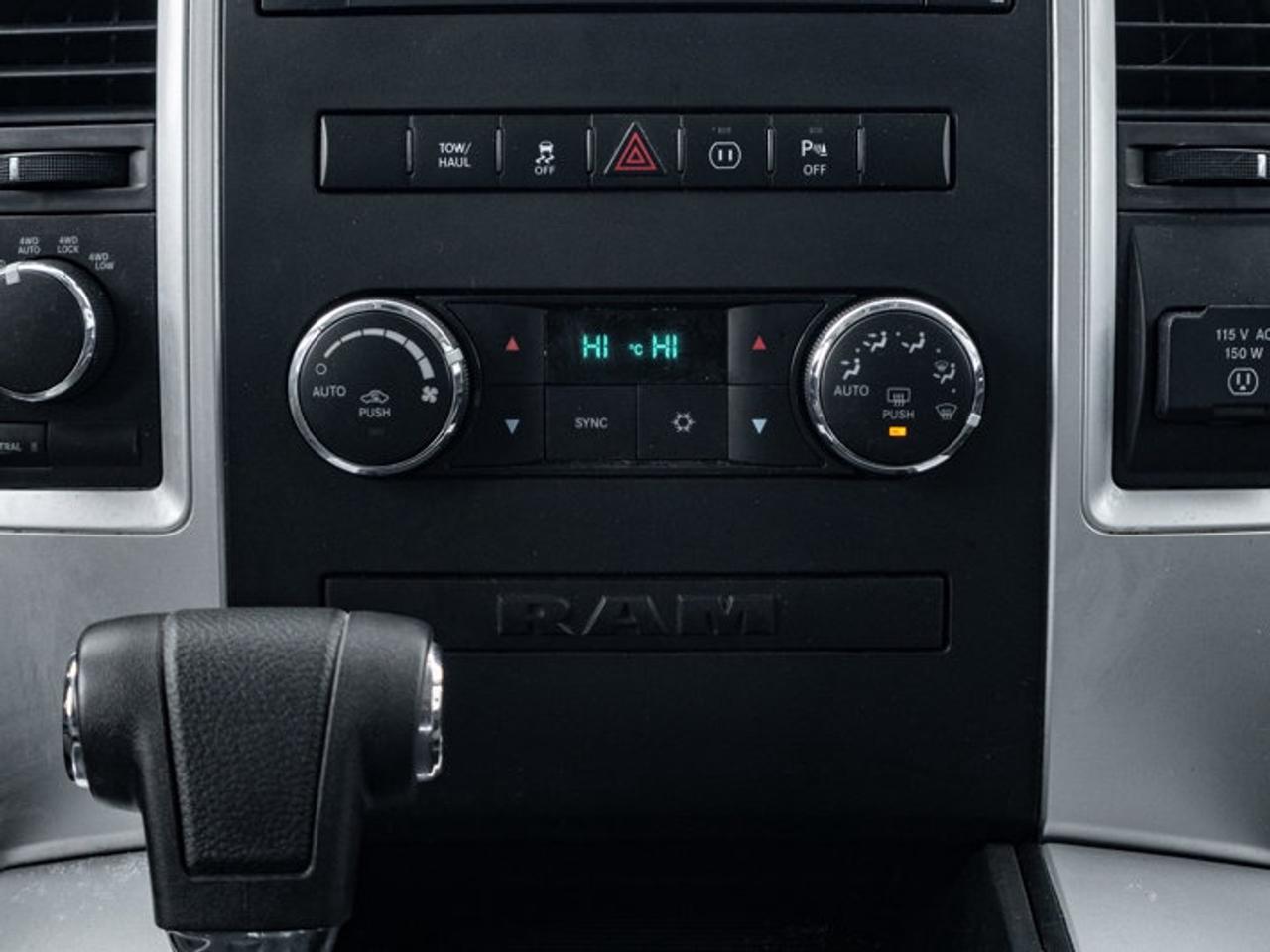 2012 RAM 1500 SPORT Photo