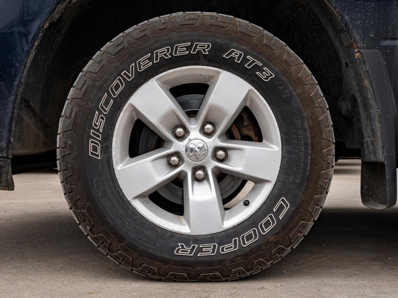 2012 RAM 1500 SPORT Photo