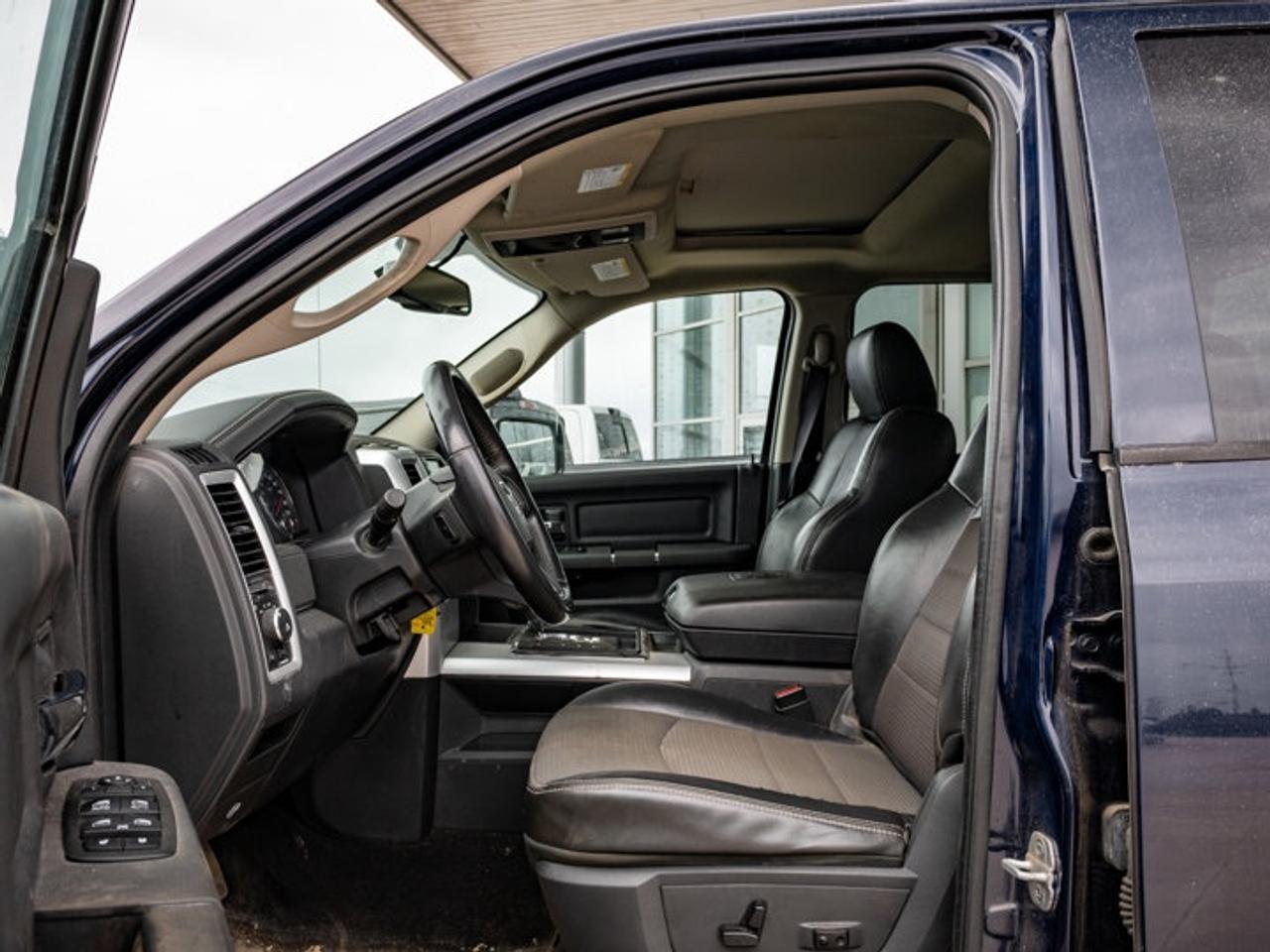 2012 RAM 1500 SPORT Photo