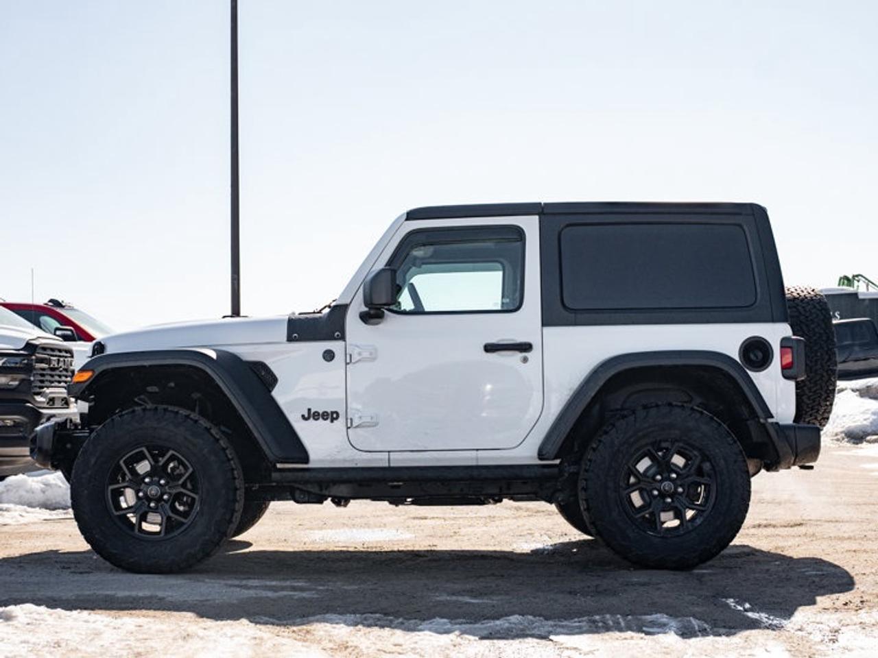 2024 Jeep Wrangler Willys Photo4