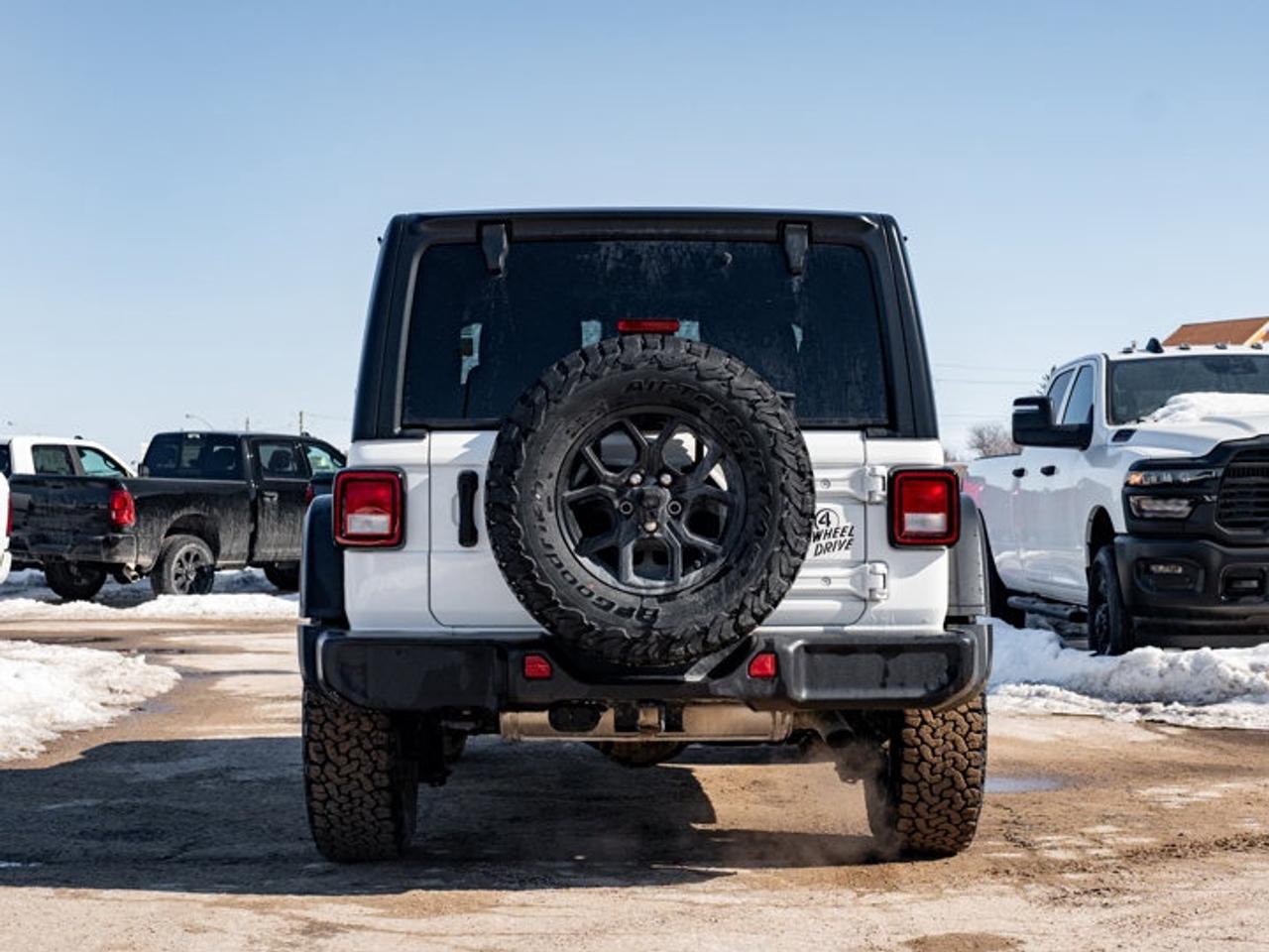 2024 Jeep Wrangler Willys Photo