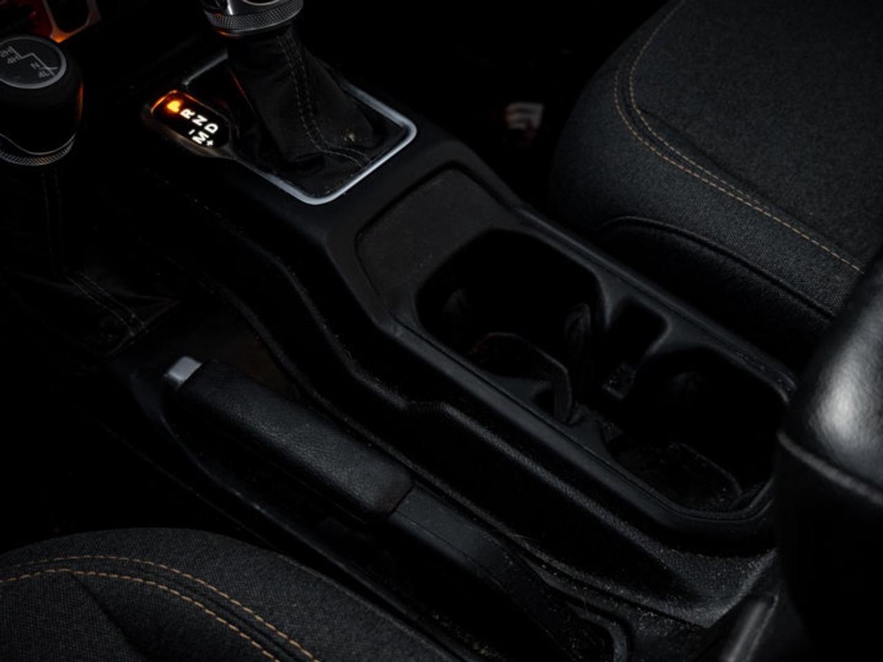 2024 Jeep Wrangler Willys Photo