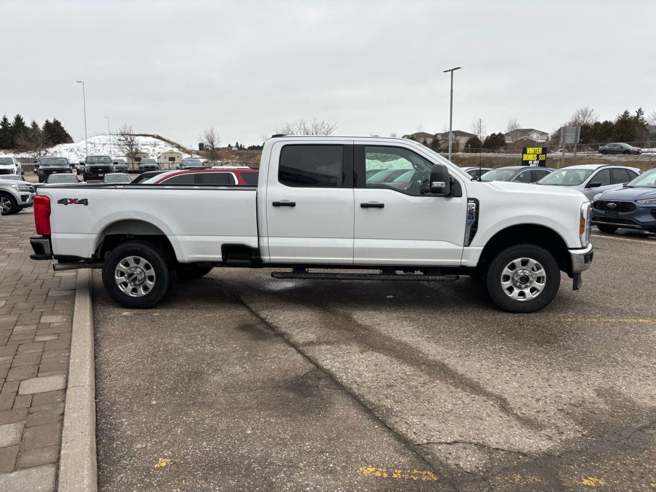 2024 Ford F-250 XLT, CREW CAB, 176"WB, 7.3L GAS ENGINE! Photo