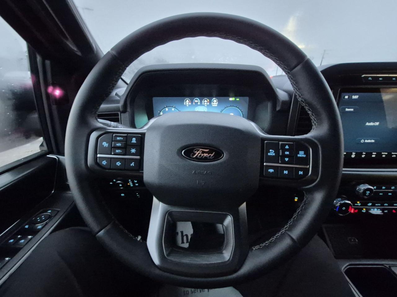 2024 Ford F-150 303A! LEATHER, BLACK PACKAGE! 20" RIMS! Photo