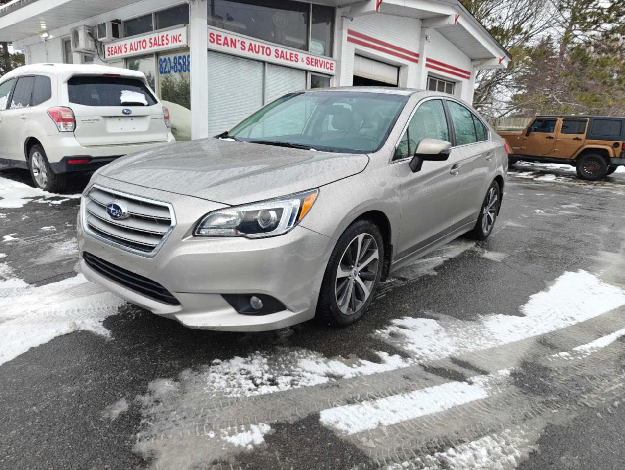 2017 Subaru Legacy 4dr Sdn CVT 2.5i w/Limited & Tech Pkg Photo0