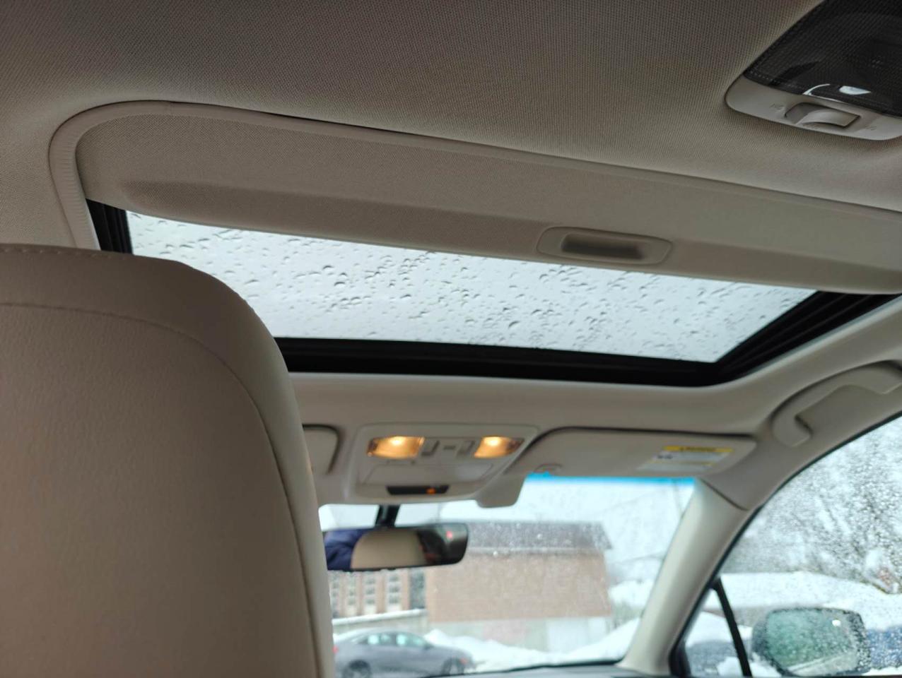 2017 Subaru Legacy 4dr Sdn CVT 2.5i w/Limited & Tech Pkg Photo