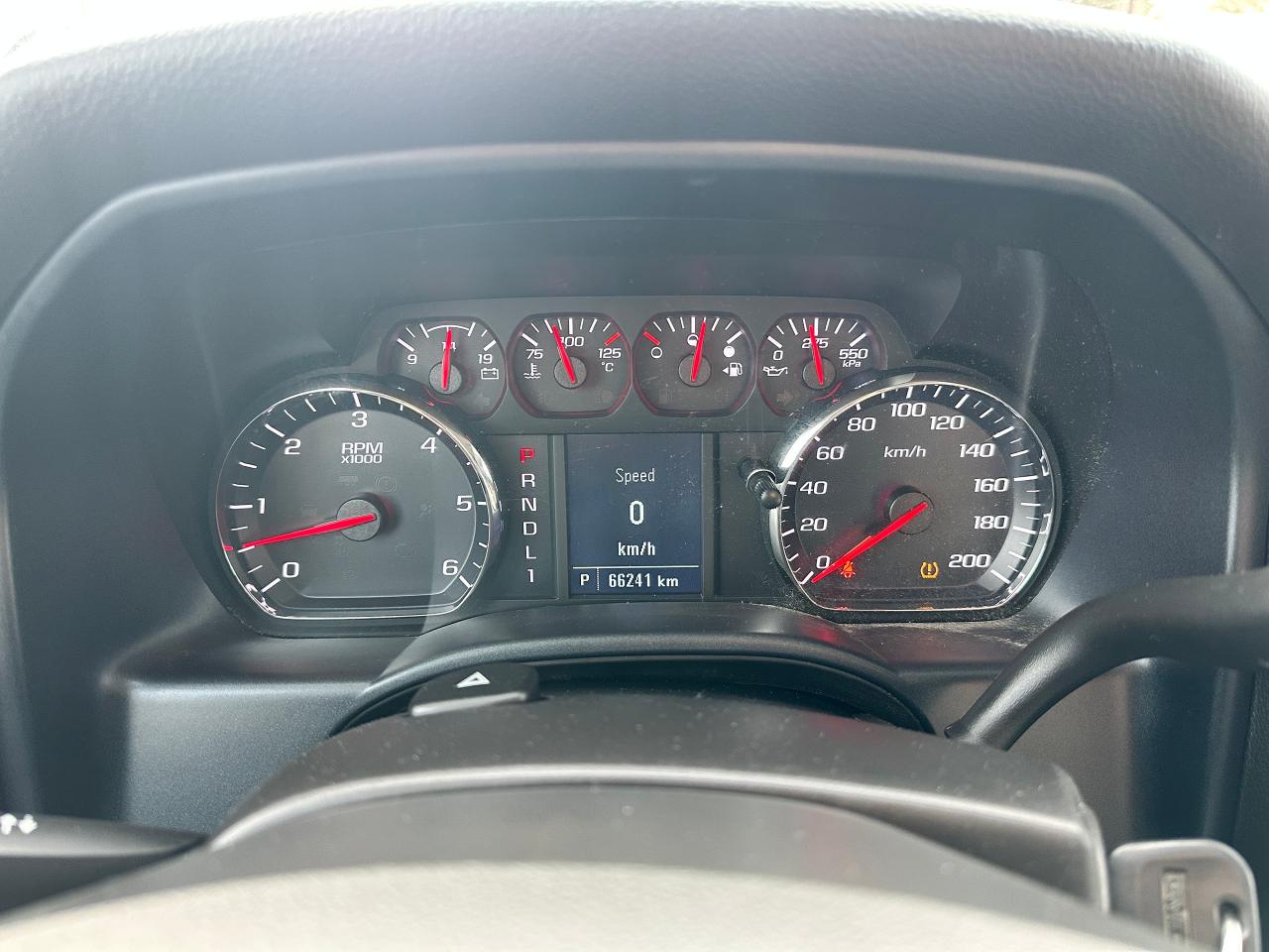 2018 GMC Sierra 2500 4X4 RegCab 133.6" 6.0L V8 Cloth FM RearCam CarPlay Photo