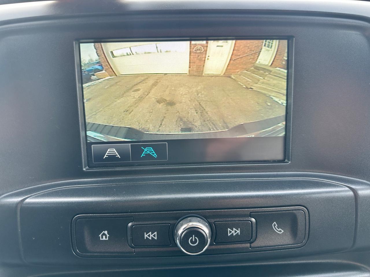 2018 GMC Sierra 2500 4X4 RegCab 133.6" 6.0L V8 Cloth FM RearCam CarPlay Photo