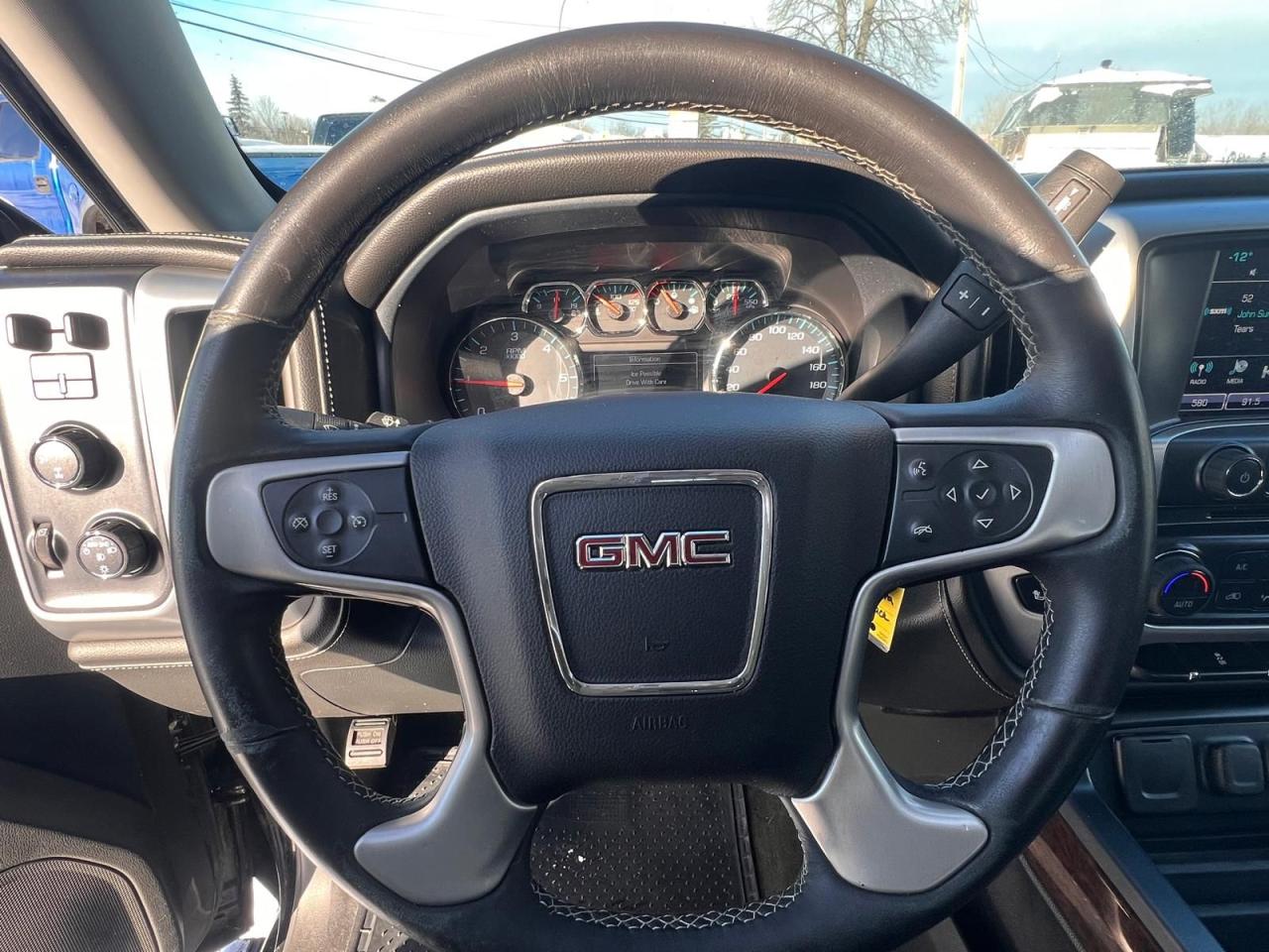 2017 GMC Sierra 1500 SLE Photo