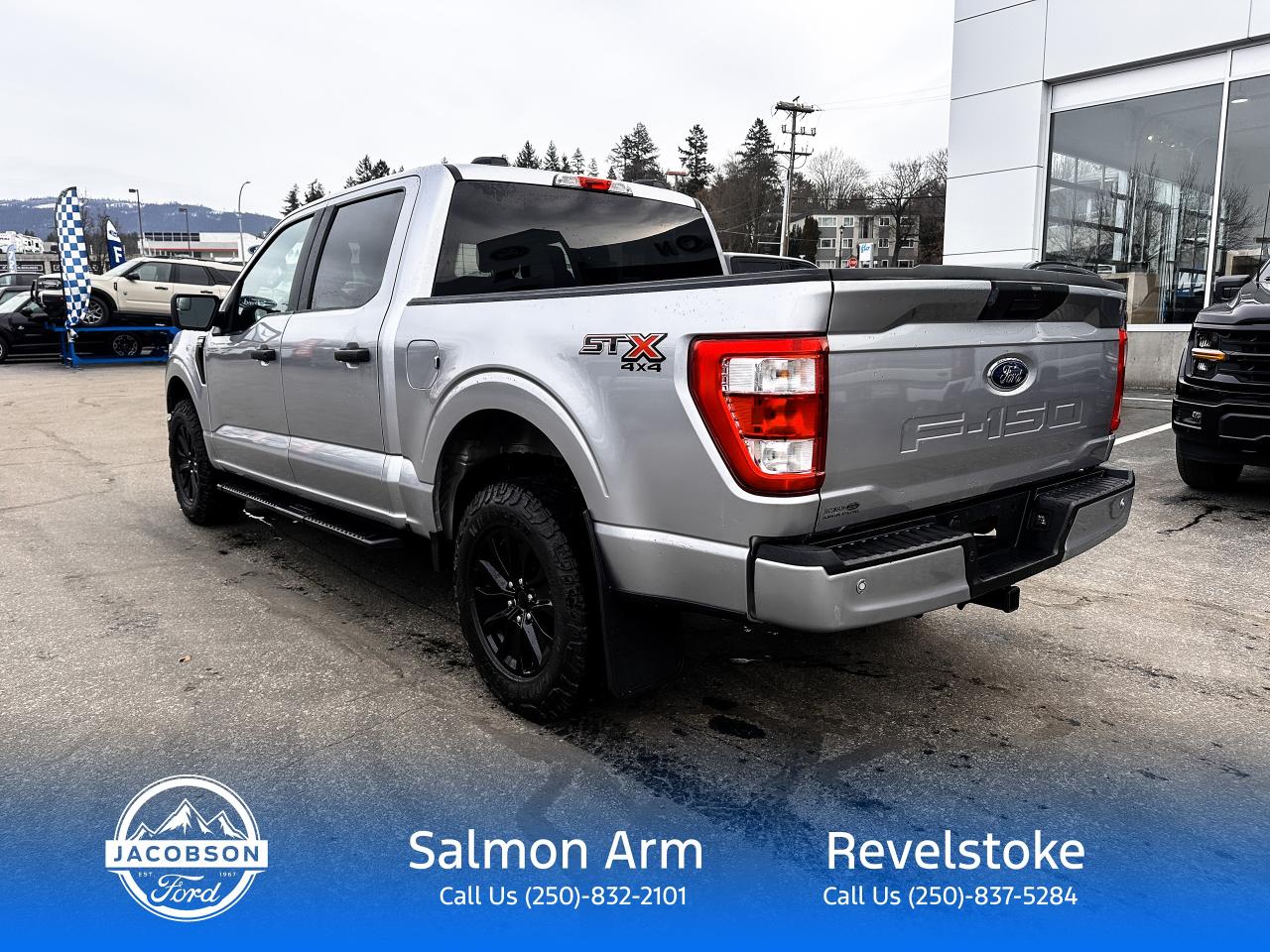 2022 Ford F-150 XL Photo2