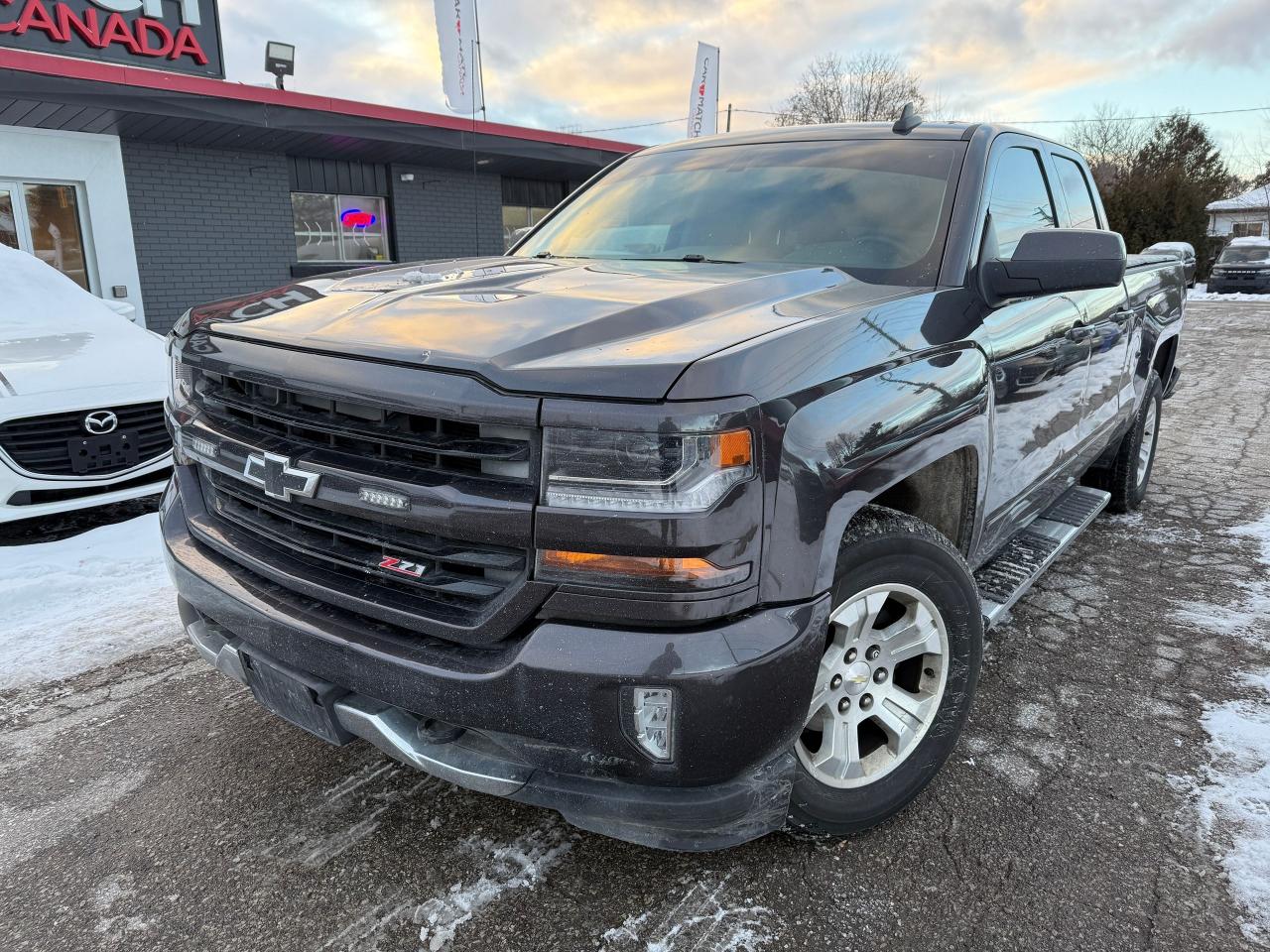 2016 Chevrolet Silverado 1500 LT Z71 / 4WD / DOUBLE CAB / V8 / AS-IS - Photo #1