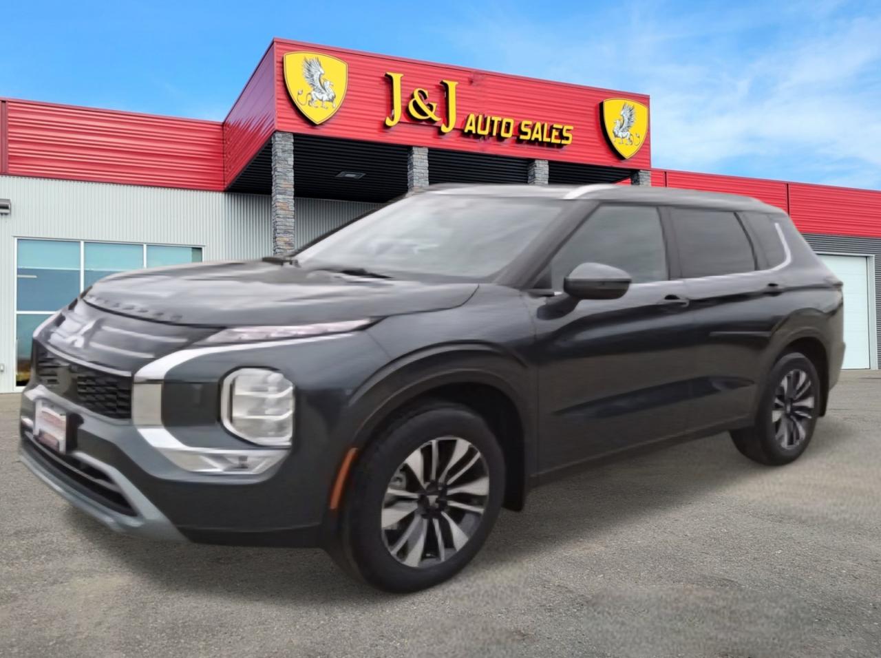 Used 2026 Mitsubishi Outlander SE for sale in Brandon, MB