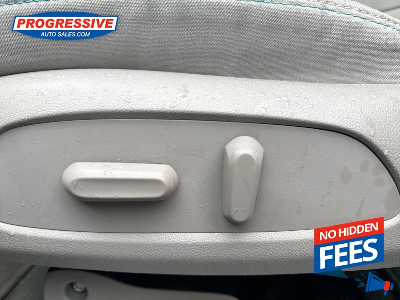 2018 Chevrolet Cruze LT AUTO Photo