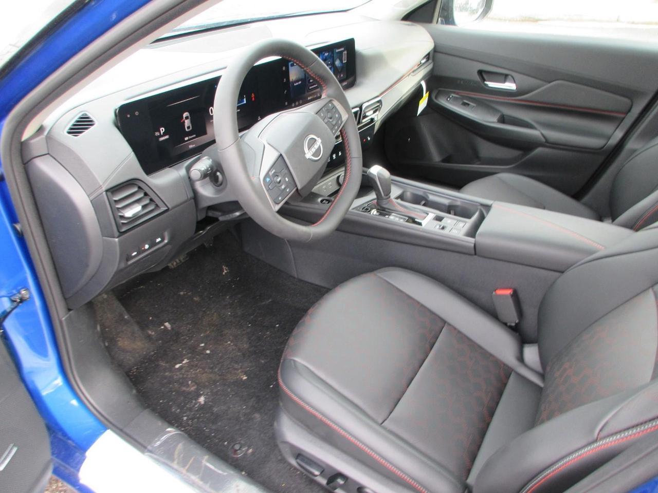 2026 Nissan Sentra SR Photo