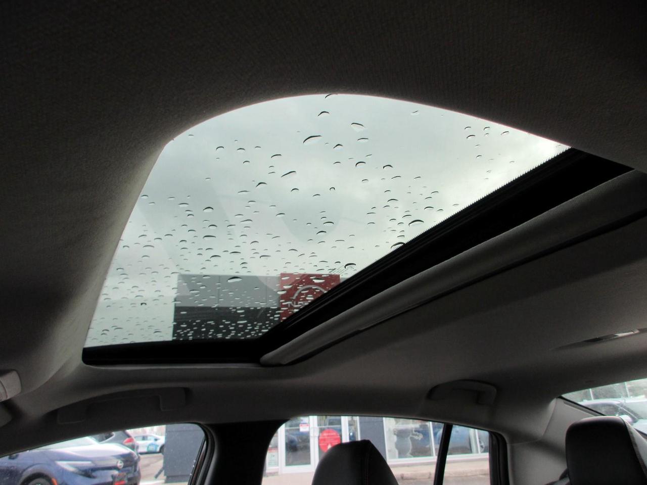 2026 Nissan Sentra SR Photo