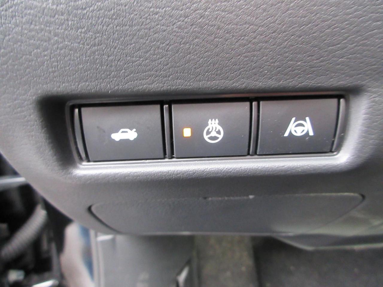 2026 Nissan Sentra SR Photo