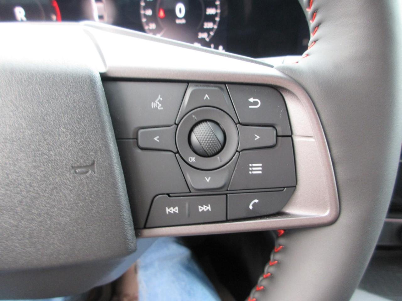 2026 Nissan Sentra SR Photo