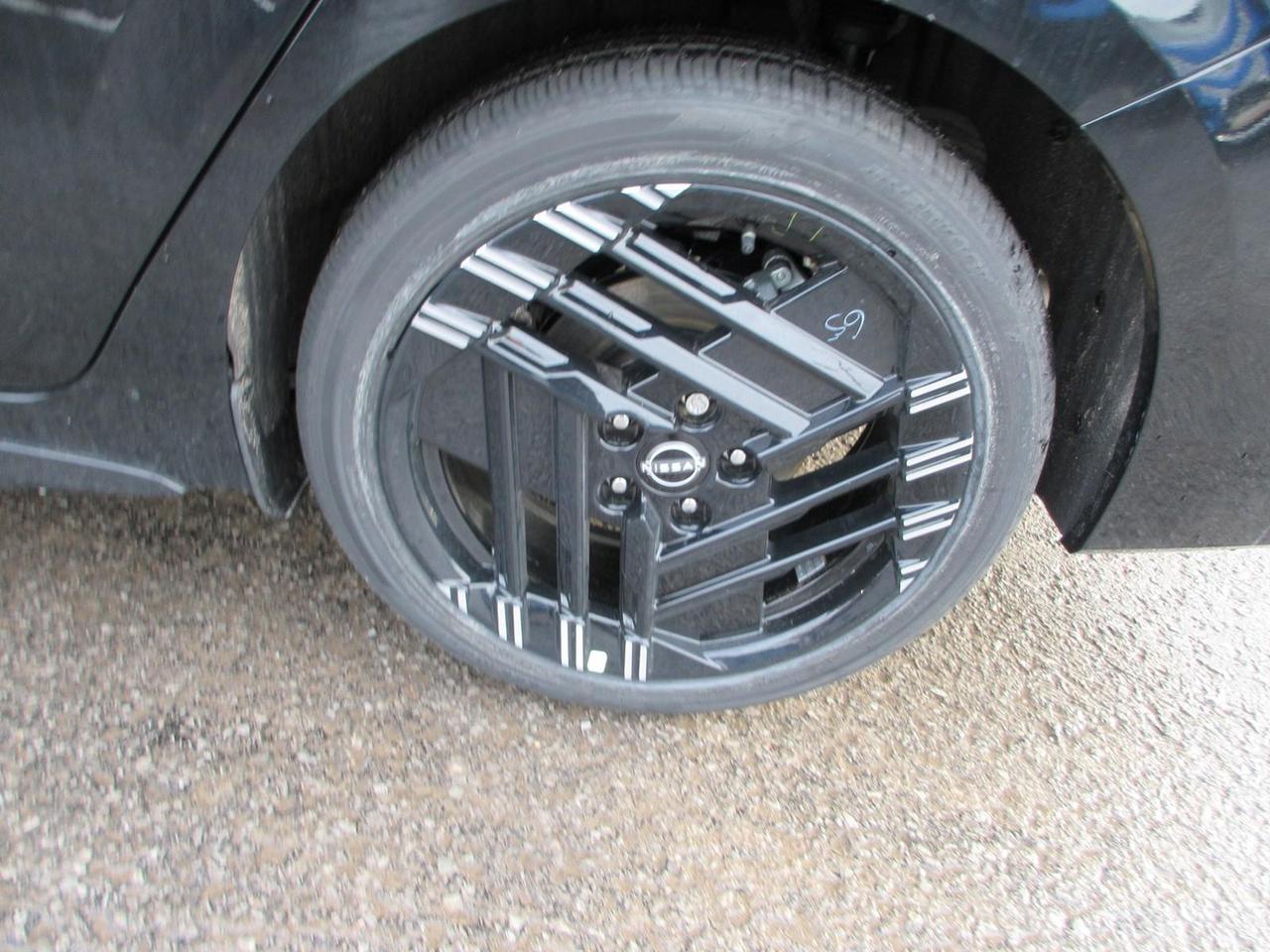 2026 Nissan Sentra SR Photo