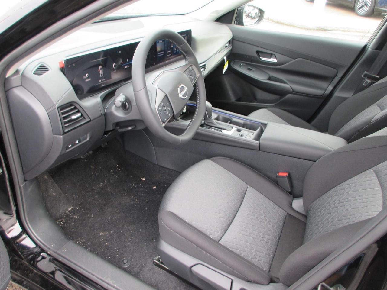 2026 Nissan Sentra SV Photo