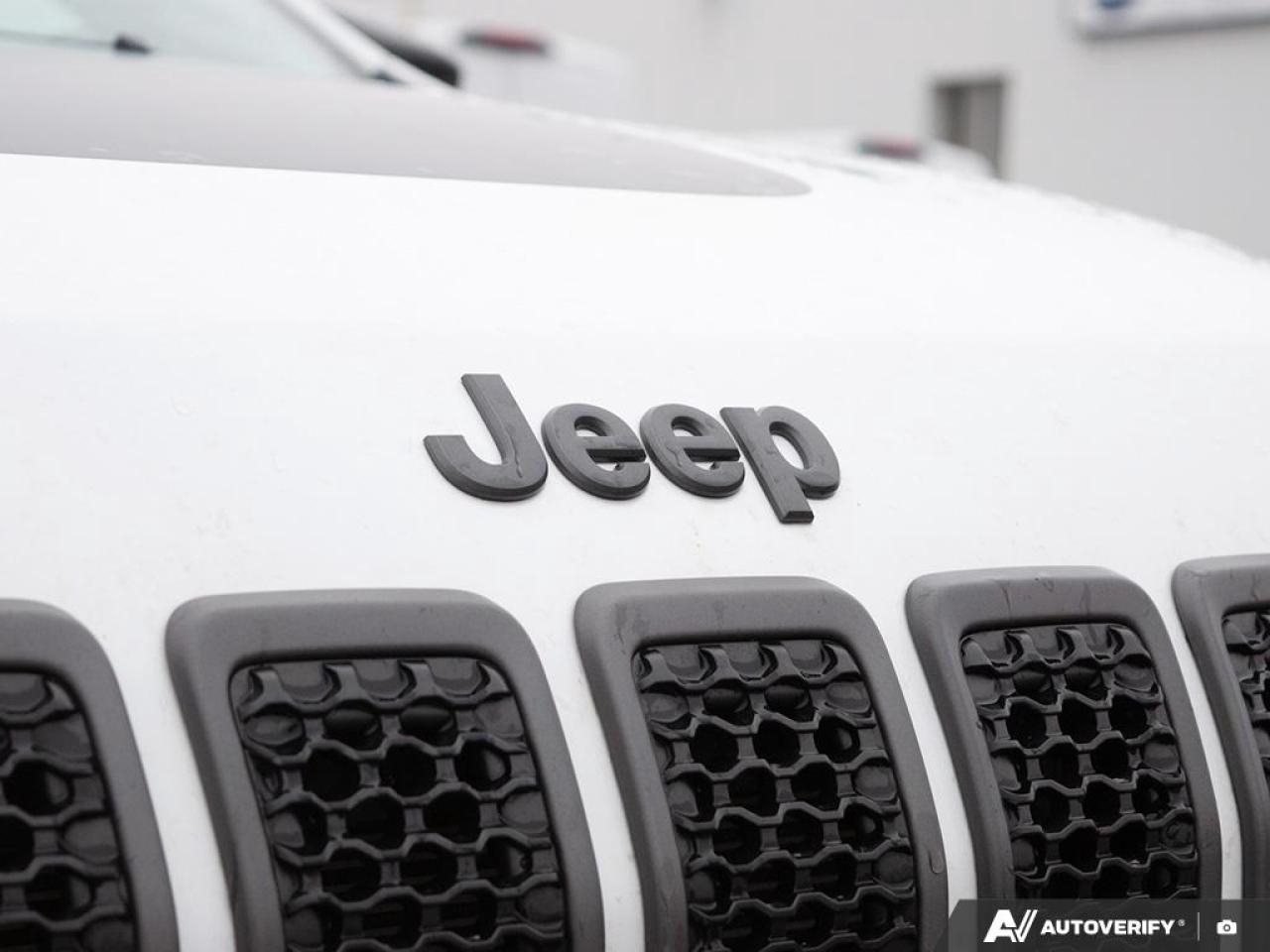 2022 Jeep Cherokee Trailhawk Sun and Sound Group Photo