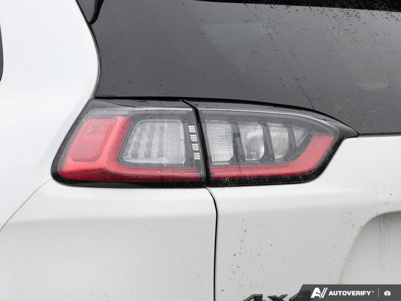 2022 Jeep Cherokee Trailhawk Sun and Sound Group Photo