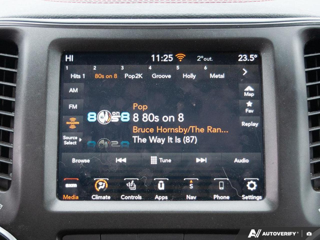 2022 Jeep Cherokee Trailhawk Sun and Sound Group Photo