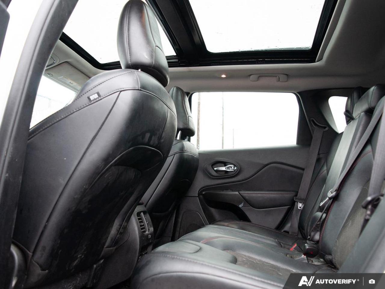 2022 Jeep Cherokee Trailhawk Sun and Sound Group Photo