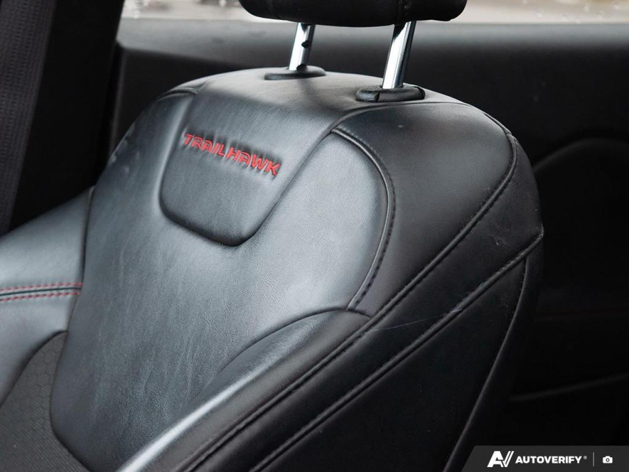 2022 Jeep Cherokee Trailhawk Sun and Sound Group Photo