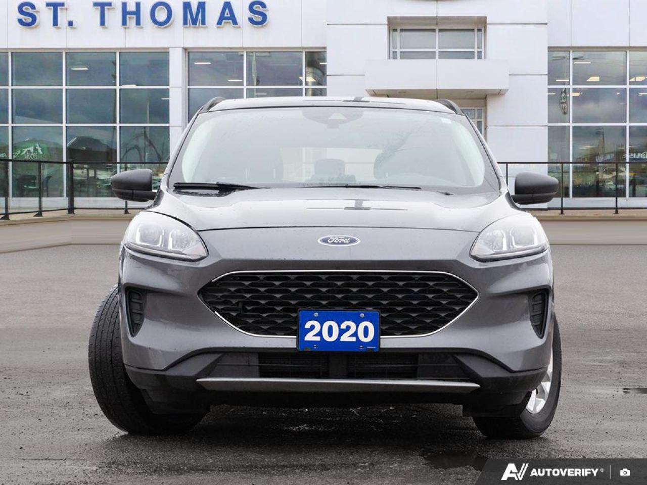 2022 Ford Escape SE Hybrid Photo