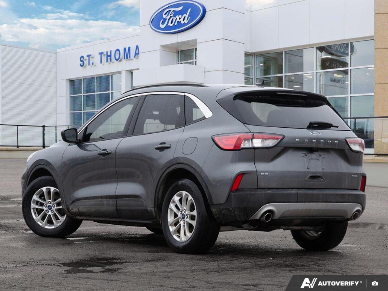 2022 Ford Escape SE Hybrid Photo3