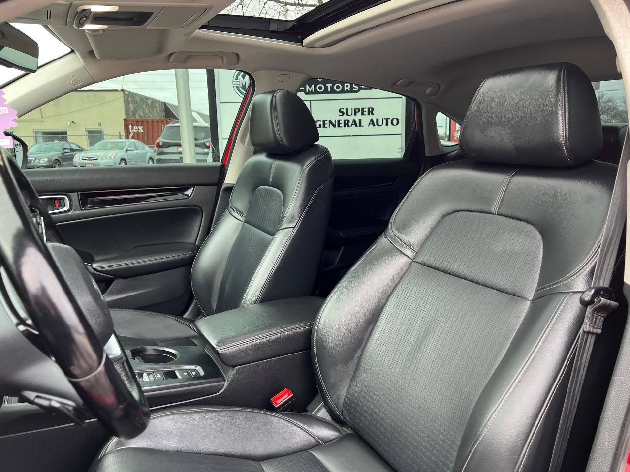 2022 Honda Civic Touring NO ACCIDENTS FULLY LOADED BLINDSPOT Photo