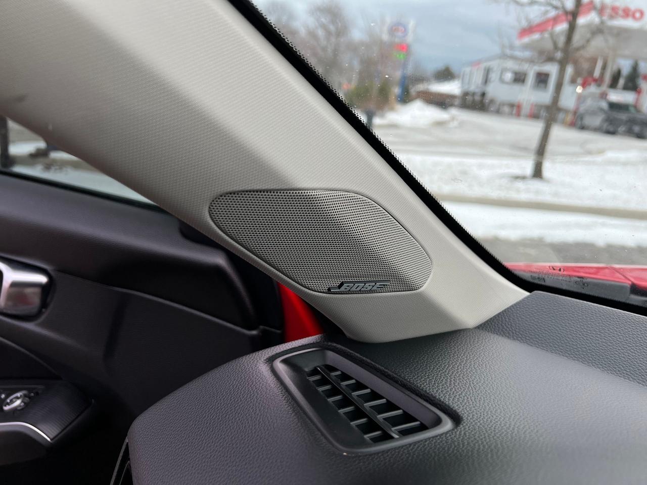 2022 Honda Civic Touring NO ACCIDENTS FULLY LOADED BLINDSPOT Photo