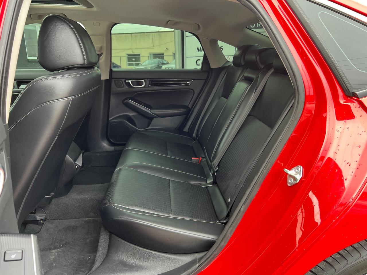 2022 Honda Civic Touring NO ACCIDENTS FULLY LOADED BLINDSPOT Photo