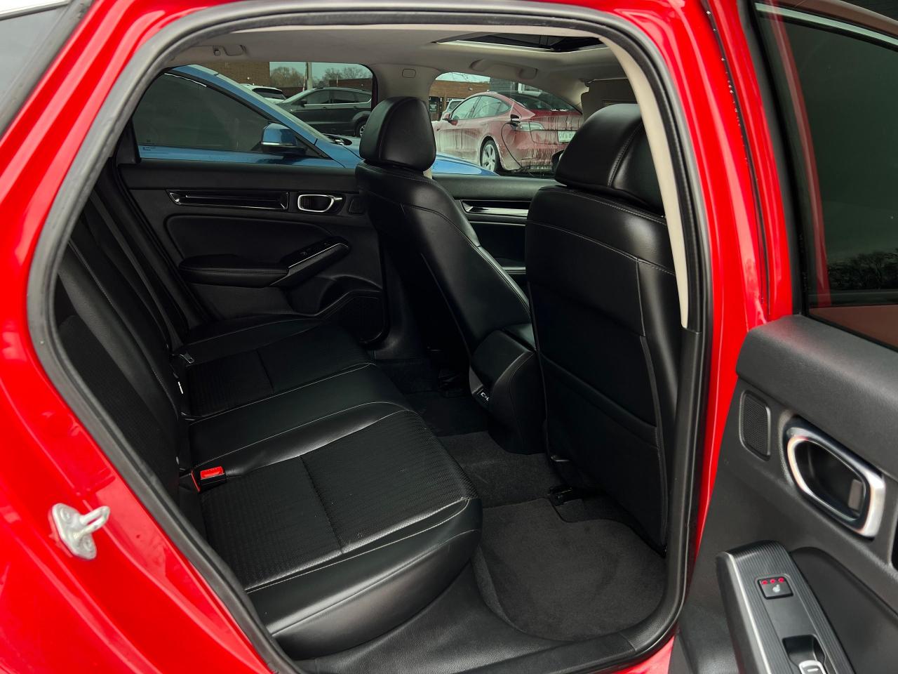 2022 Honda Civic Touring NO ACCIDENTS FULLY LOADED BLINDSPOT Photo