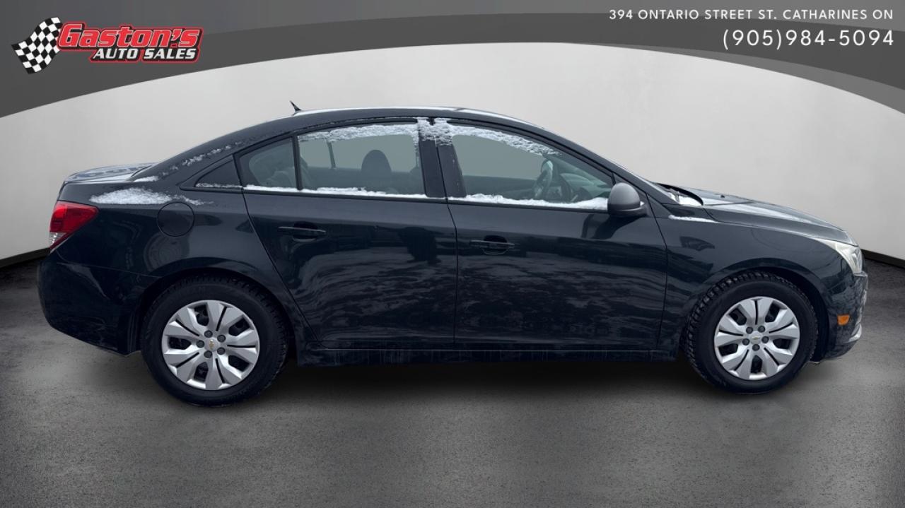2013 Chevrolet Cruze LS Photo